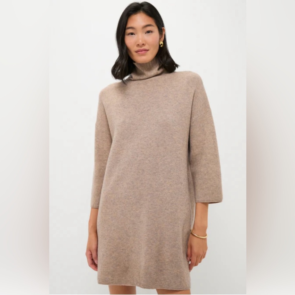 Tuckernuck POMANDER PLACE Dress NWT Hazelwood Vivianne Beige Sweater M